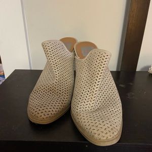 Dolce vita wedge pumps tan pattern leather